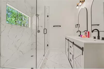 1680 Fairbanks Street SW, Atlanta, GA 30310 - Photo 8