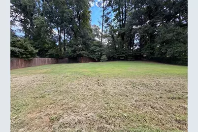1375 S Hicks Circle NW, Conyers, GA 30012 - Photo 18