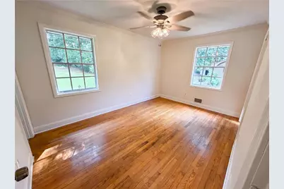 1375 S Hicks Circle NW, Conyers, GA 30012 - Photo 4