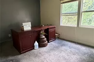 4110 Emerald Lake Dr, Decatur, GA 30035 - Photo 10