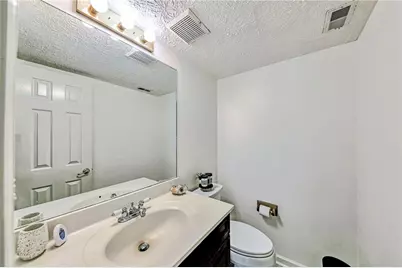 878 Lake Hollow Boulevard SW, Marietta, GA 30064 - Photo 8