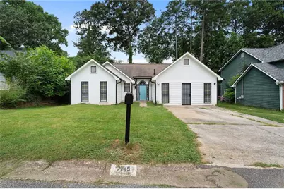 7745 Antebellum Lane, Riverdale, GA 30274 - Photo 2