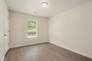 529 Bluff Ct, Woodstock, GA 30188 - Photo 12