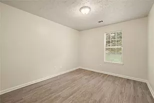 529 Bluff Ct, Woodstock, GA 30188 - Photo 14