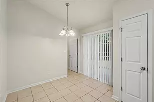 529 Bluff Ct, Woodstock, GA 30188 - Photo 10