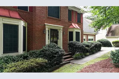 760 Edgewater Lane NW, Kennesaw, GA 30144 - Photo 4