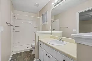2900 Rosecommons Dr, Hampton, GA 30228 - Photo 18