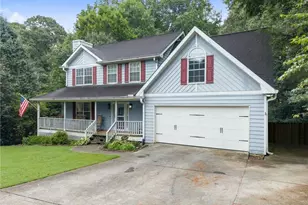 1085 Crystal Water Dr, Lawrenceville, GA 30045 - Photo 2