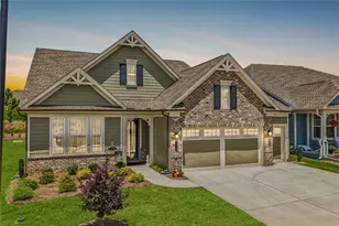 136 Conway Trl, Hoschton, GA 30548 - Photo 4