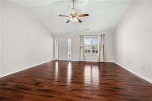 326 Briarcrest Dr, Jefferson, GA 30549 - Photo 10