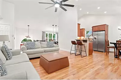 3010 Wellcrest Drive NW, Kennesaw, GA 30152 - Photo 10