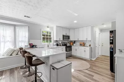 5052 Wind Point, Stone Mountain, GA 30088 - Photo 12