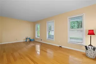 245 Pinetree Dr, Marietta, GA 30068 - Photo 20