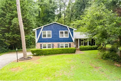 245 Pinetree Drive, Marietta, GA 30068 - Photo 4