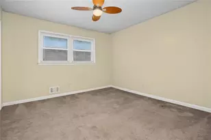 245 Pinetree Dr, Marietta, GA 30068 - Photo 42