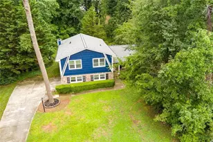 245 Pinetree Dr, Marietta, GA 30068 - Photo 12