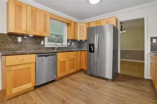 245 Pinetree Dr, Marietta, GA 30068 - Photo 26