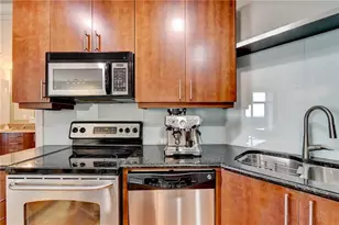 4561 Olde Perimeter Way, Atlanta, GA 30346 - Photo 20
