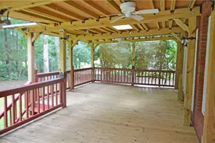 1091 Glenwood Ln, Bogart, GA 30622 - Photo 6