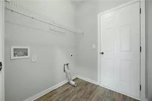 3221 Mill Springs Circle, Buford, GA 30519 - Photo 24