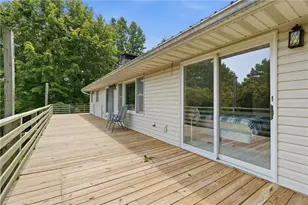 2325 Ridgecrest Cir, Hiawassee, GA 30546 - Photo 20