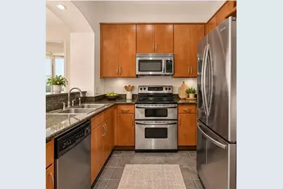 3445 Stratford Road NE #2306, Atlanta, GA 30326 - Photo 10