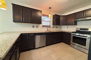 3720 Scotland Ln, Snellville, GA 30039 - Photo 8