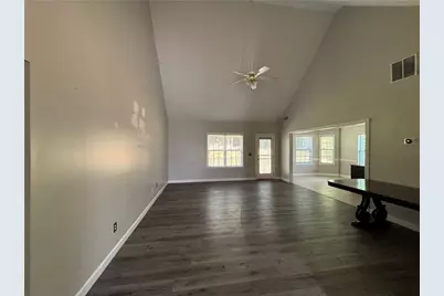 3720 Scotland Lane, Snellville, GA 30039 - Photo 10