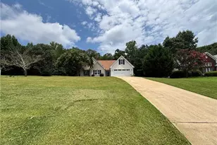 3720 Scotland Ln, Snellville, GA 30039 - Photo 2