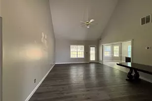3720 Scotland Ln, Snellville, GA 30039 - Photo 12