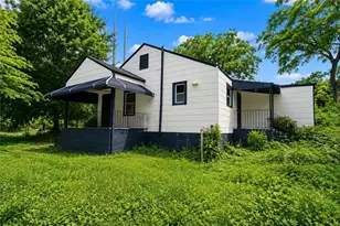 541 W Lake Ave NW, Atlanta, GA 30318 - Photo 4