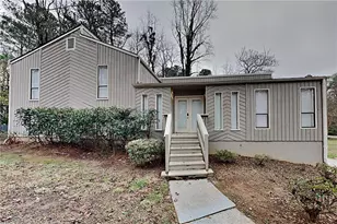 2929 Manitoba Ln, Marietta, GA 30062 - Photo 1