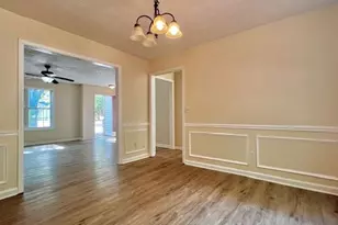 625 Waltman Point Pl, Lawrenceville, GA 30043 - Photo 6