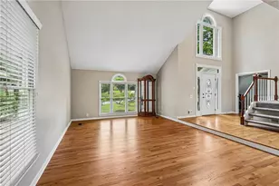 5170 Forest Run Trce, Johns Creek, GA 30022 - Photo 8