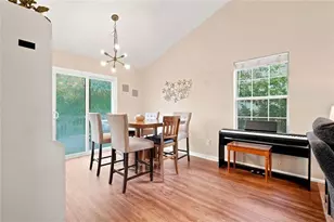 4929 Shallow Ridge Rd NE, Kennesaw, GA 30144 - Photo 10