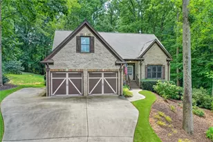 304 Crown Ct, Canton, GA 30115 - Photo 4