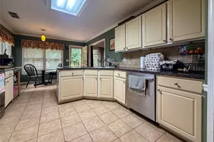 1983 Trestlebrook Way, Buford, GA 30519 - Photo 8