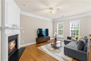 2274 Limehurst Dr NE, Atlanta, GA 30319 - Photo 6