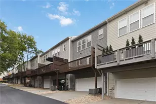 2274 Limehurst Dr NE, Atlanta, GA 30319 - Photo 28