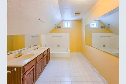 5599 Stone Creek Drive, Stone Mountain, GA 30087 - Photo 26