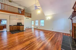 5599 Stone Creek Dr, Stone Mountain, GA 30087 - Photo 6