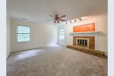 5599 Stone Creek Drive, Stone Mountain, GA 30087 - Photo 20