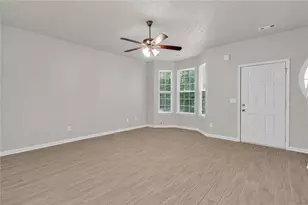 6114 Camden Forrest Dr, Riverdale, GA 30296 - Photo 6
