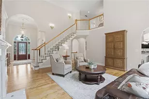 5425 Buck Hollow Dr, Alpharetta, GA 30005 - Photo 6
