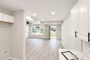 2328 Bonner Rd, East Point, GA 30344 - Photo 14