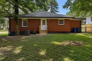 2328 Bonner Rd, East Point, GA 30344 - Photo 32