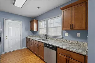 280 Holly Rd NW, Atlanta, GA 30314 - Photo 6