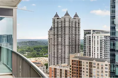 1080 Peachtree Street NE #2004, Atlanta, GA 30309 - Photo 12