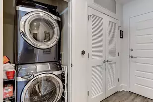 1080 Peachtree St NE, Atlanta, GA 30309 - Photo 12