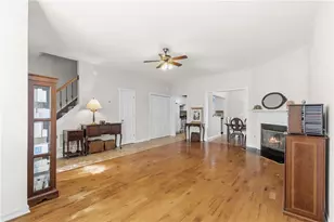 3982 Hancock Cir, Atlanta, GA 30340 - Photo 6